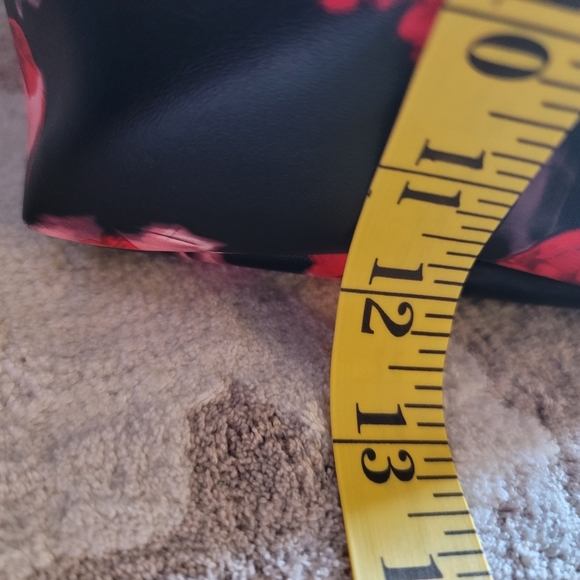 Victoria's Secret Floral Tote Bage - Picture 9 of 10